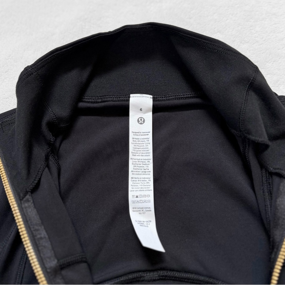 NWT Lululemon Define Cropped Jacket Nulu™ — Black/Gold/Gold — Size 6 - Picture 11 of 13